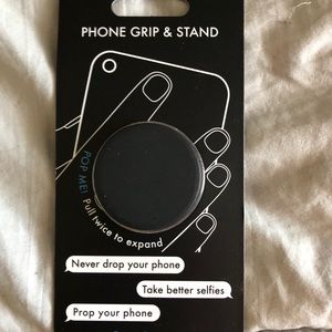 Brand new pop socket matte black